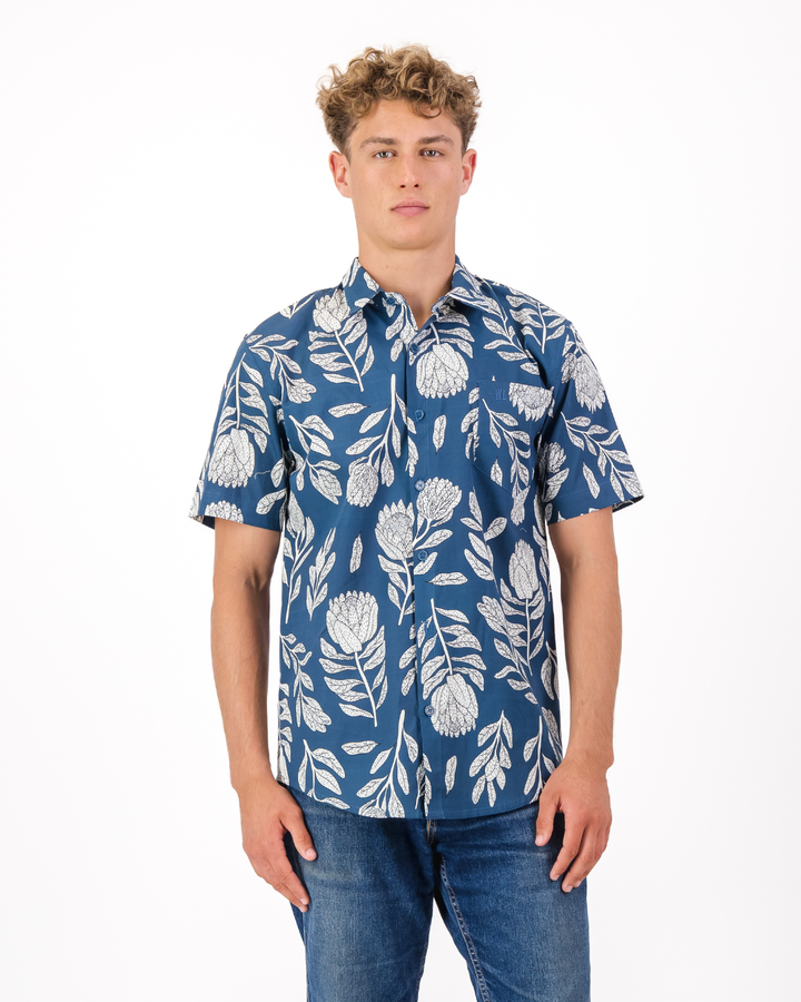 Mens Holiday Shirt - White Proteas on Blue