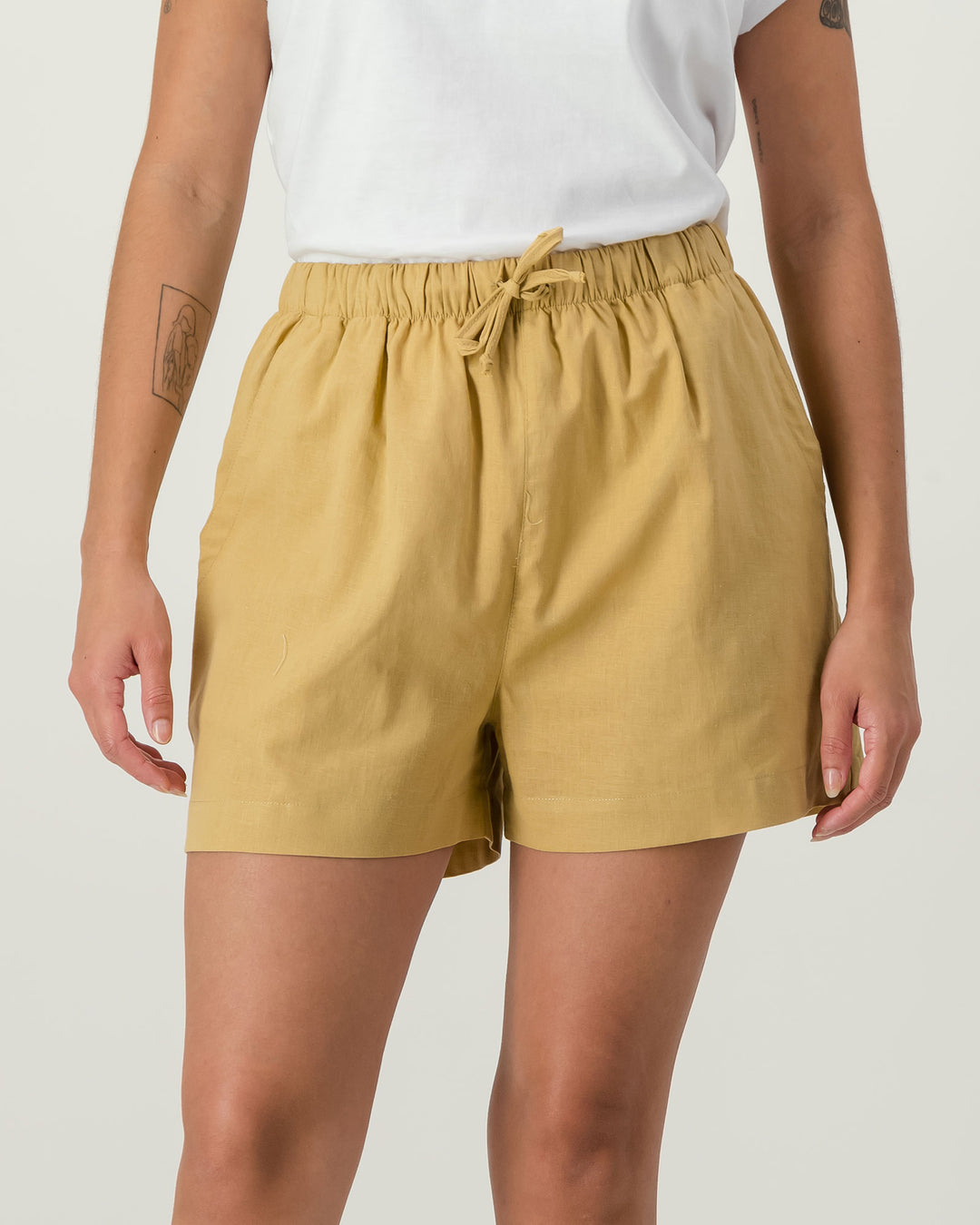 Womens Linen Shorts - Sahara Front - Woodstock Laundry