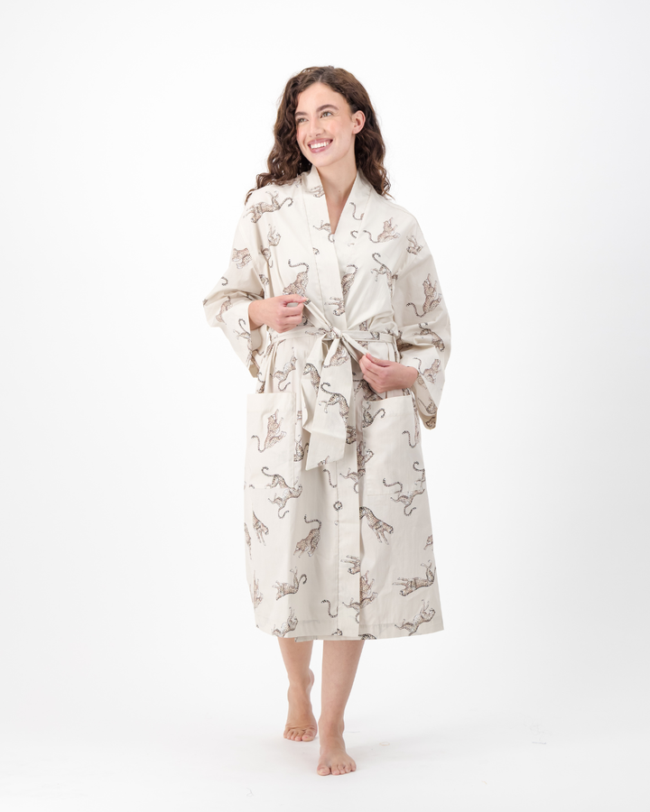 Adults Kimono - Jumping Cheetah on Beige